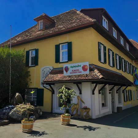 Apfelwirt Hotell Stubenberg Exteriör bild