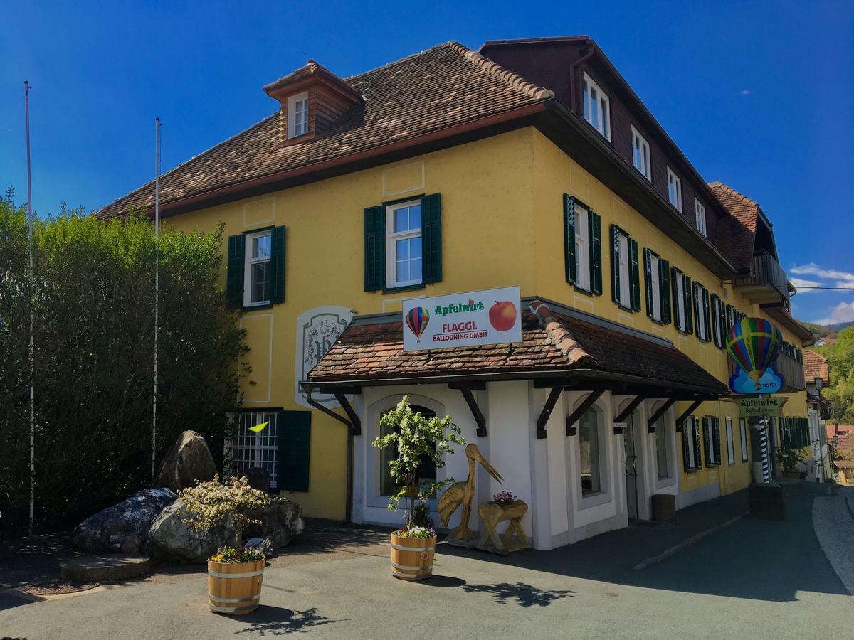 Apfelwirt Hotell Stubenberg Exteriör bild