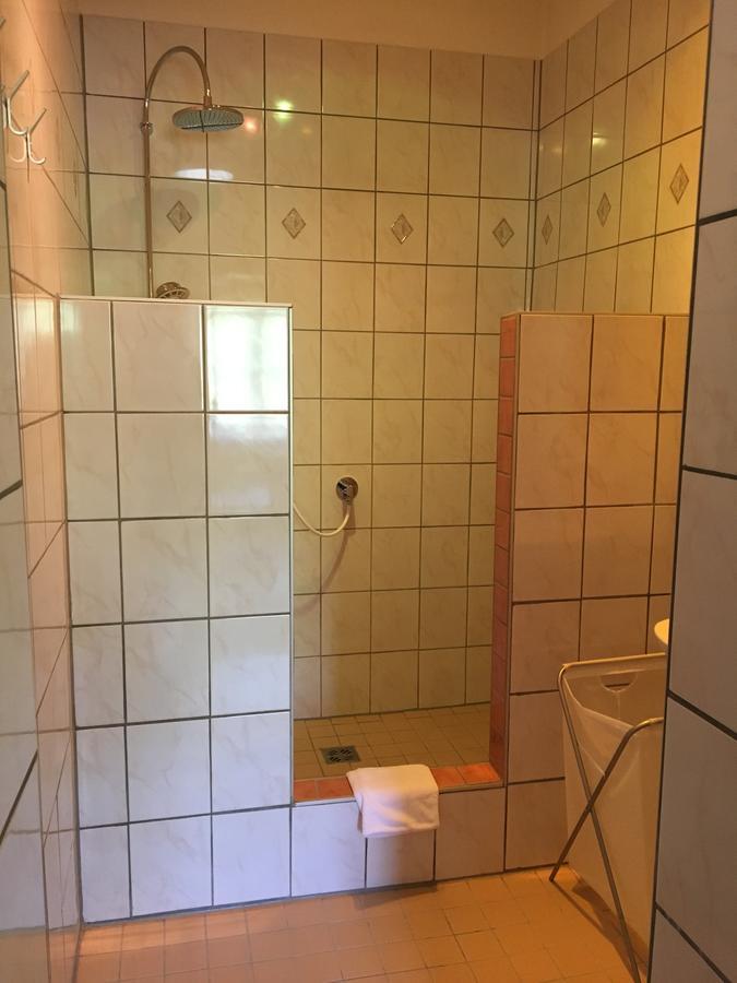 Apfelwirt Hotell Stubenberg Exteriör bild