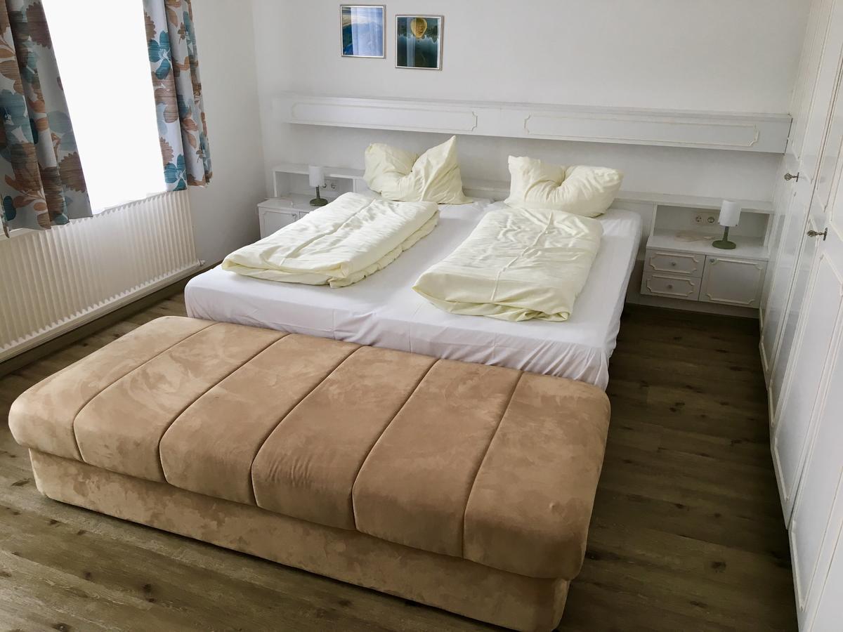 Apfelwirt Hotell Stubenberg Exteriör bild