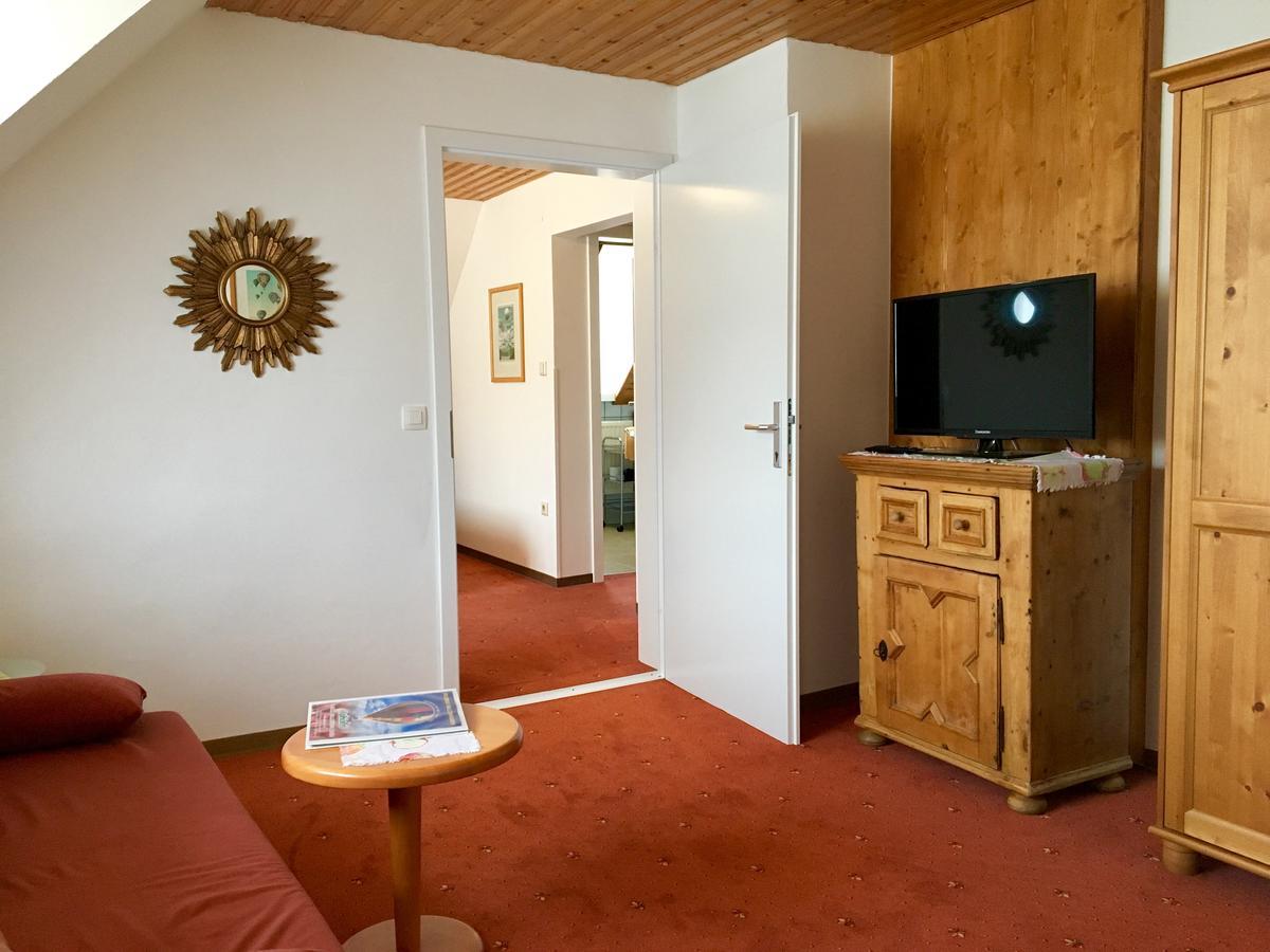 Apfelwirt Hotell Stubenberg Exteriör bild